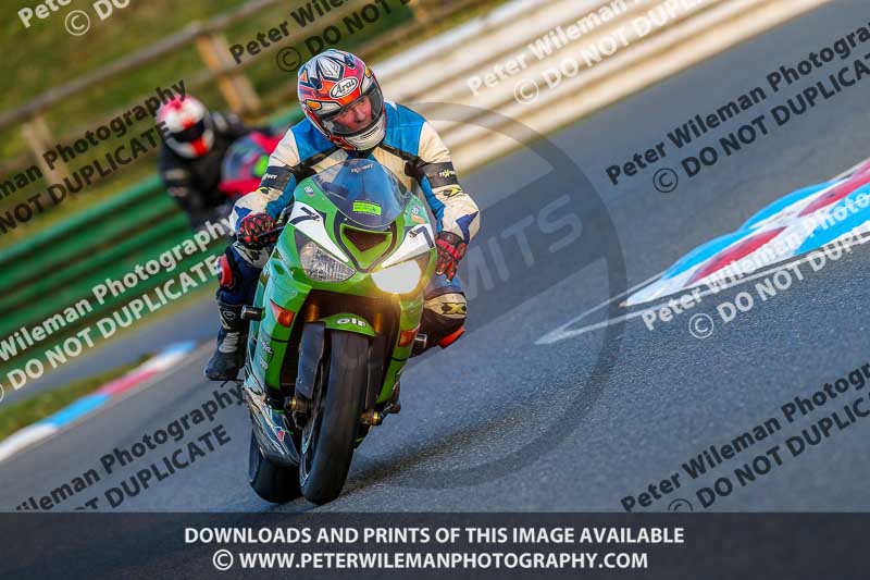 PJM Wedding Photography;enduro digital images;event digital images;eventdigitalimages;mallory park;mallory park photographs;mallory park trackday;mallory park trackday photographs;no limits trackdays;peter wileman photography;racing digital images;trackday digital images;trackday photos